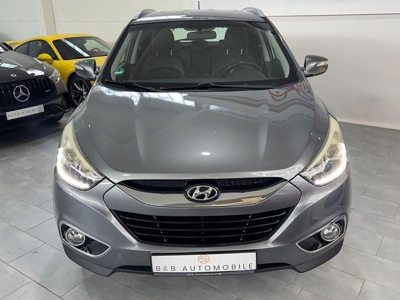 Gebraucht Hyundai ix35 Trend 166 PS (122 kW) 2015 Grau SUV