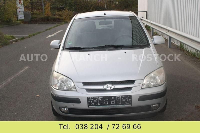 Gebraucht Hyundai Getz GLS 105 PS (77 kW) 2003 Silber Kleinwagen