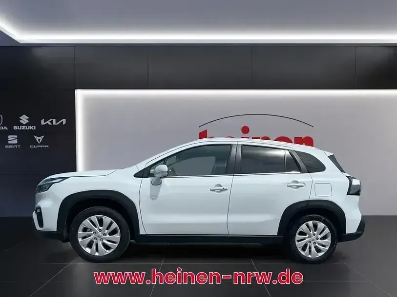 Gebraucht Suzuki SX4 S-Cross Comfort 129 PS (94 kW) 2025 Weiß SUV