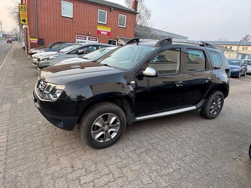 Gebraucht Dacia Duster Celebration 125 PS (91 kW) 2015 Schwarz SUV