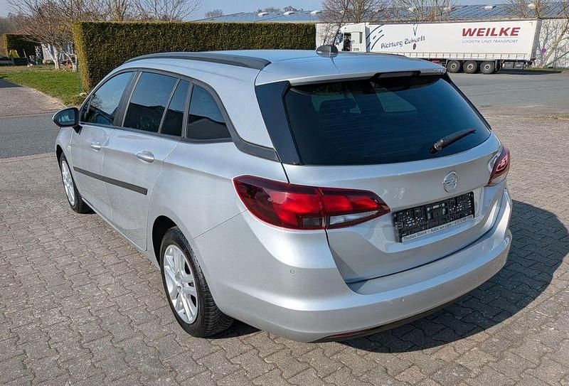 Gebraucht Opel Astra Edition 122 PS (89 kW) 2020 Silber Kombi