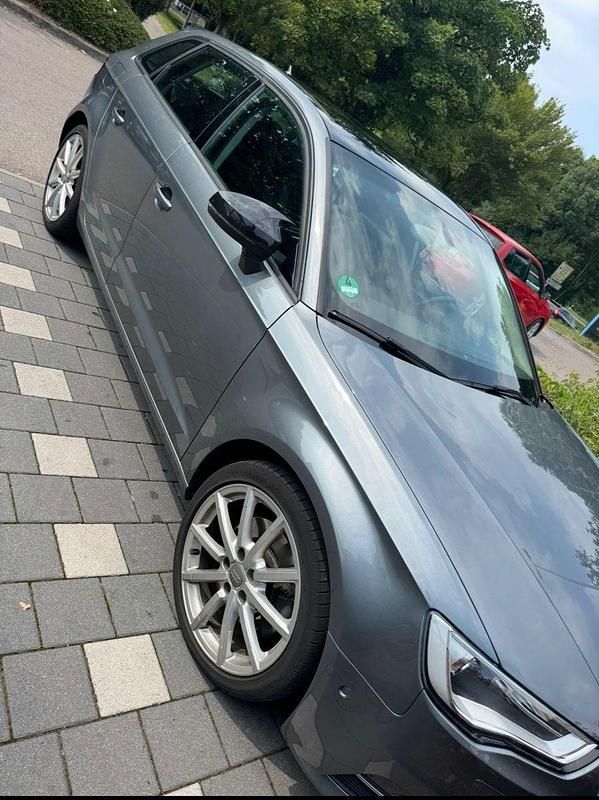 Gebraucht Audi A3 Ambition 179 PS (131 kW) 2013 Grau Limousine