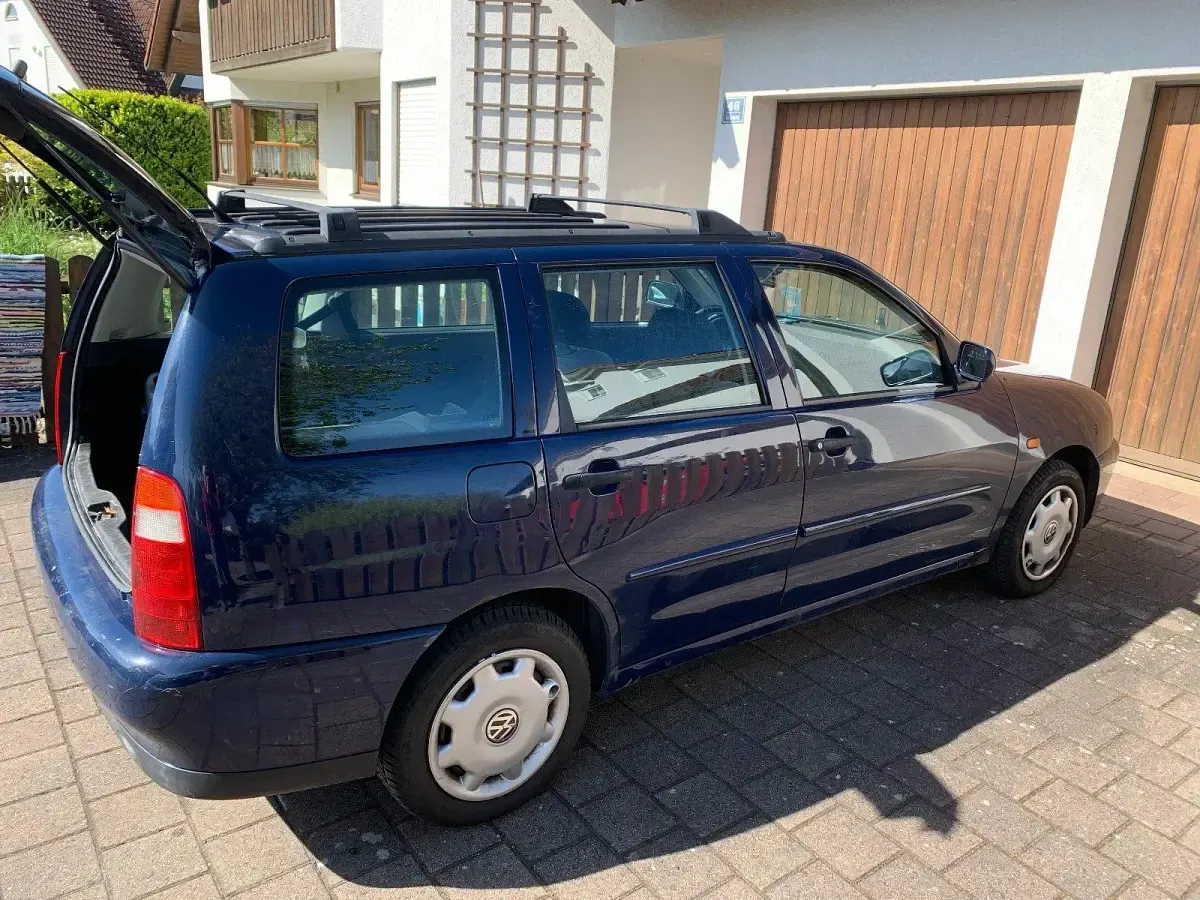 Gebraucht VW Polo 60 PS (44 kW) 1998 Blau Kombi