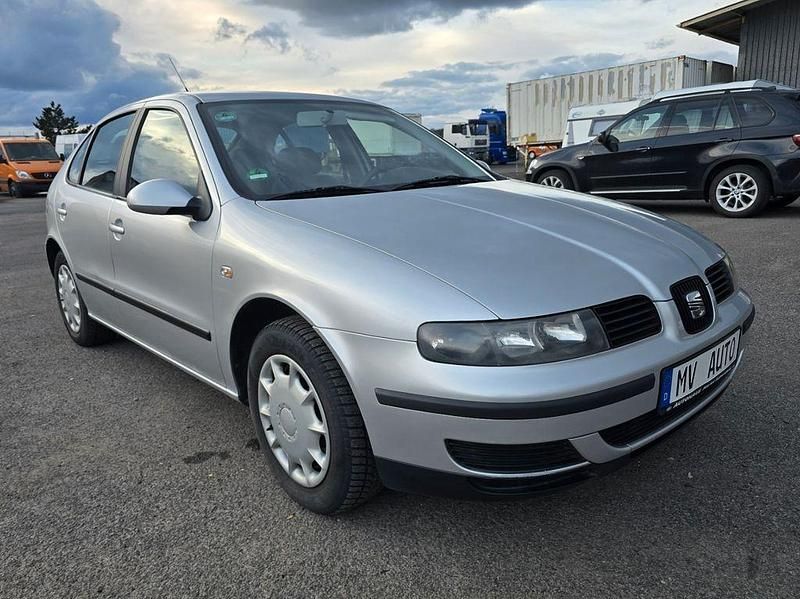Gebraucht Seat Leon 75 PS (55 kW) 2004 Silber Kleinwagen