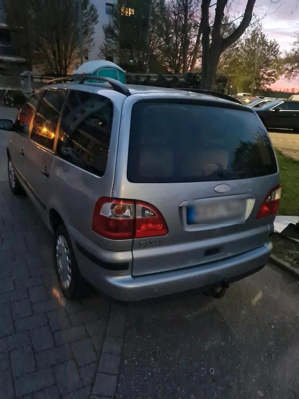 Gebraucht Ford Galaxy 131 PS (96 kW) 2005 Grau Van / Kleinbus