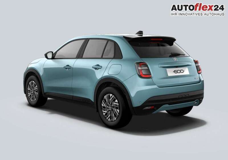 Acqua blau metallic Neu 2025 Fiat 600 SUV | 23.376 € (Fairer Preis) - Bild 1/4