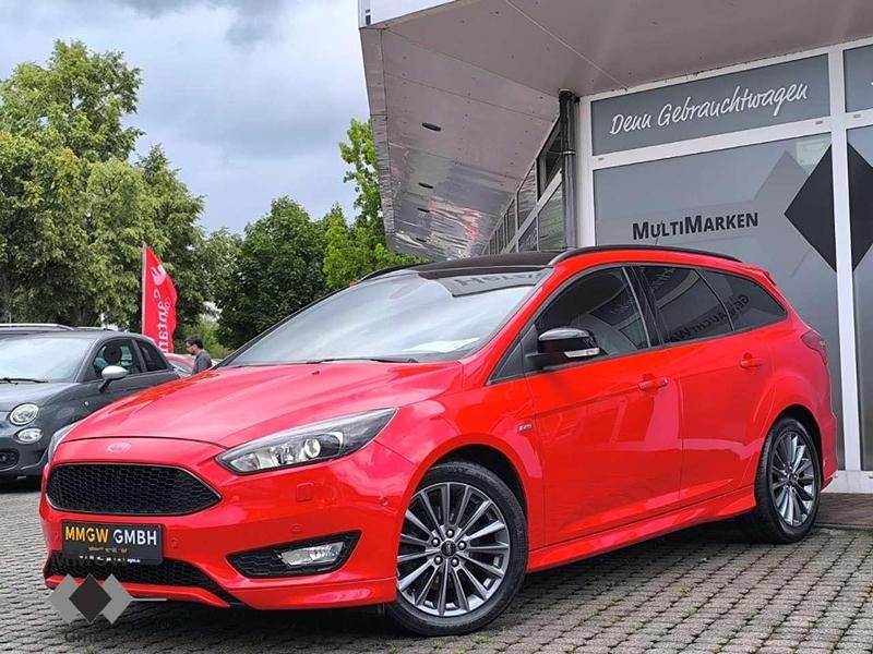 Racerot Gebraucht 2018 Ford Focus ST-Line Kombi | 13.990 € (Fairer Preis) - Bild 1/4