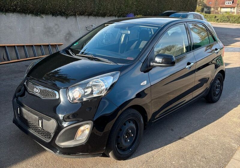 Schwarz Gebraucht 2014 Kia Picanto FIFA World Cup Edition Kleinwagen | 3.499 € (Guter Preis) - Bild 1/4