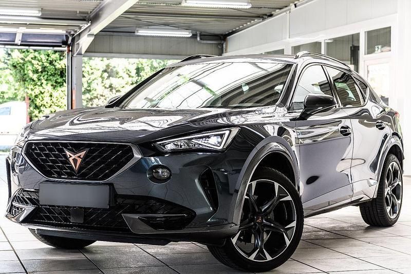 Grau metallic Gebraucht 2024 Cupra Formentor SUV | 29.900 € (Fairer Preis) - Bild 1/4