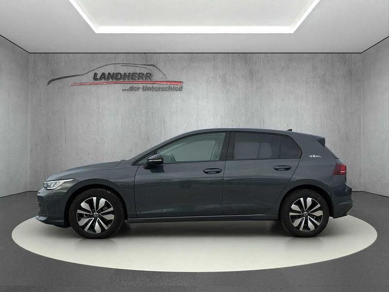 Gebraucht VW Golf VIII Goal 150 PS (110 kW) 2025 Grau Limousine