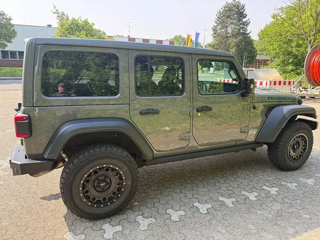 Gebraucht Jeep Wrangler Unlimited Rubicon 381 PS (280 kW) 2023 Grau SUV