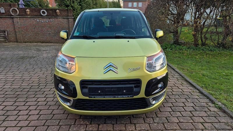 Grün Gebraucht 2012 Citroën C3 Picasso Van / Kleinbus | 2.000 € (Superpreis) - Bild 1/4