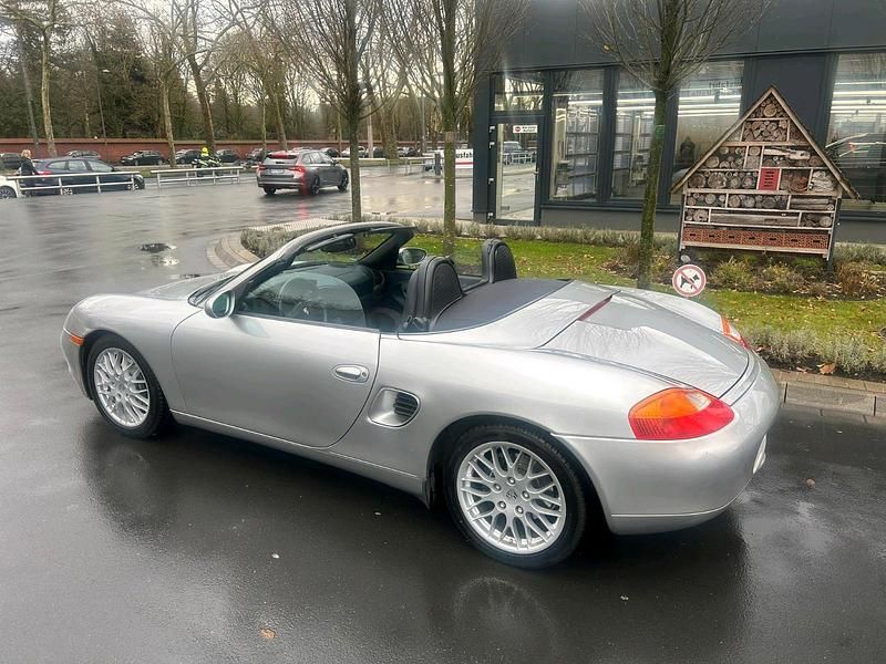 Silber Gebraucht 2002 Porsche Boxster Cabrio | 12.500 € (Fairer Preis) - Bild 1/4