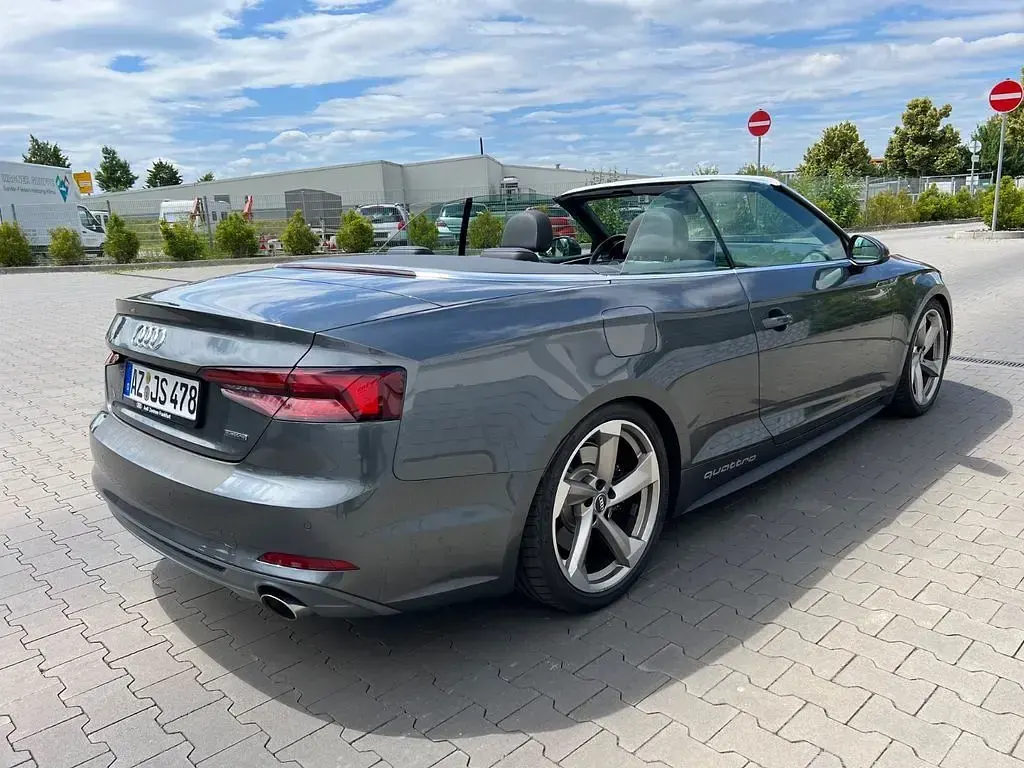 Gebraucht Audi A5 Cabriolet S-Line 252 PS (185 kW) 2018 Grau Cabrio