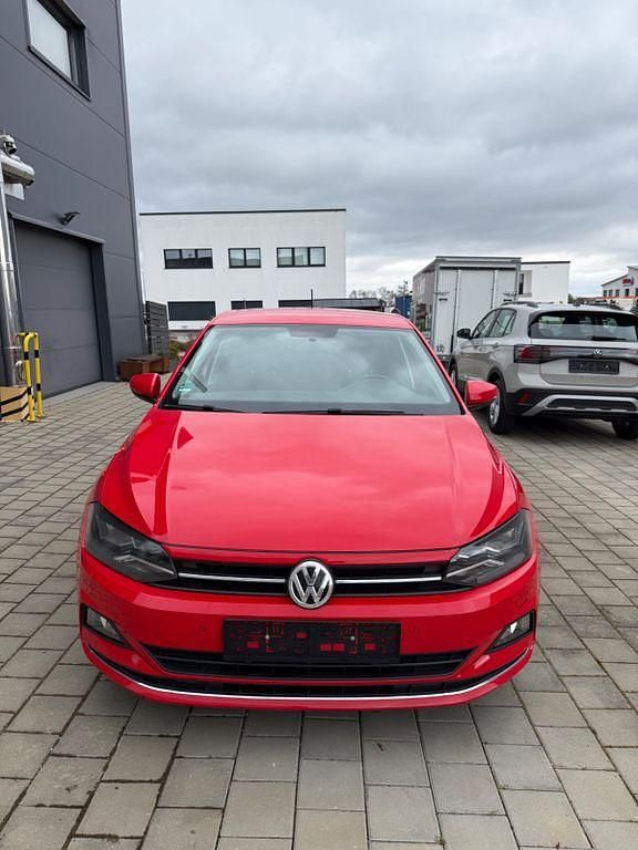 Gebraucht VW Polo Highline 95 PS (69 kW) 2017 Rot Limousine