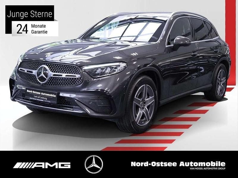 Metalliclack graphitgrau Gebraucht 2024 Mercedes GLC300 AMG SUV | 56.590 € (Superpreis) - Bild 1/4