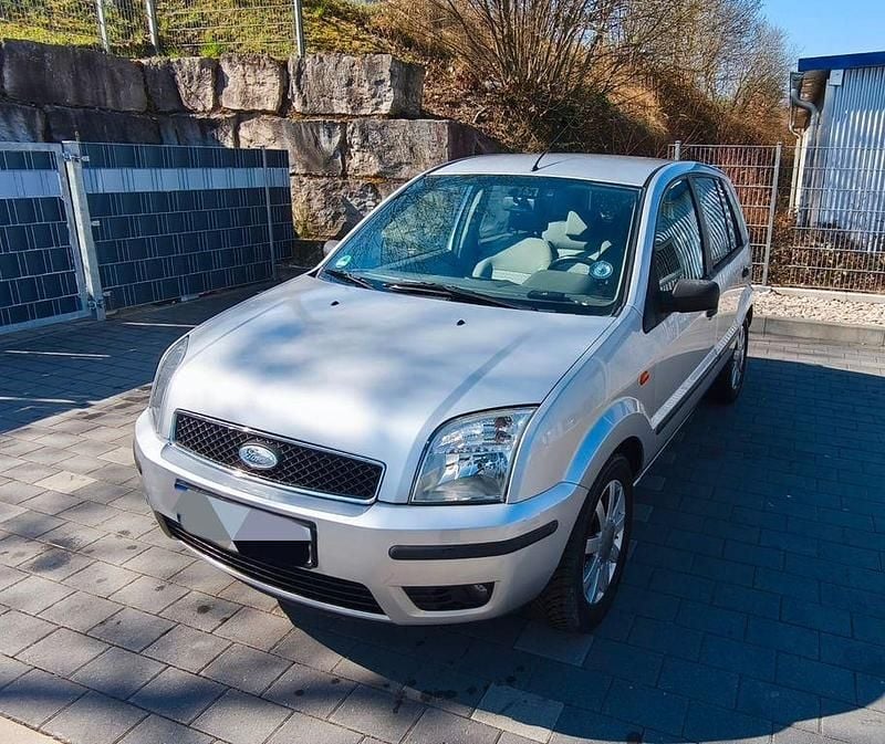 Gebraucht 2003 Ford Fusion Limousine | 1.100 € (Fairer Preis) - Bild 1/4