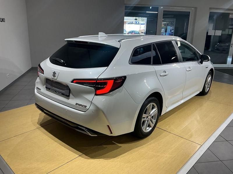 Neu Suzuki Swace Comfort+ 98 PS (72 kW) 2025 Weiß Kombi