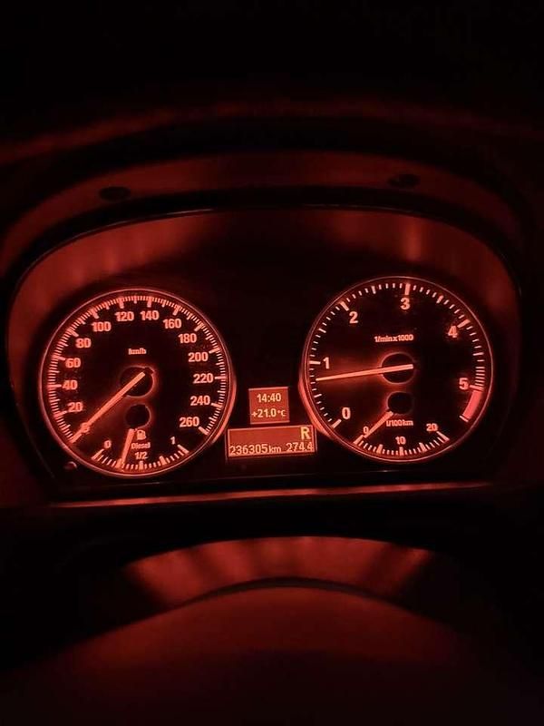 Gebraucht BMW 320 184 PS (135 kW) 2010 Coupé