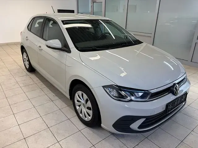Gebraucht VW Polo Life 80 PS (58 kW) 2023 Grau Kleinwagen