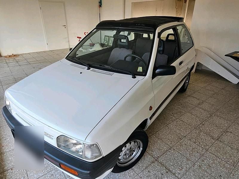 Weiß Gebraucht 1990 Mazda 121 Kleinwagen | 4.990 € - Bild 1/4