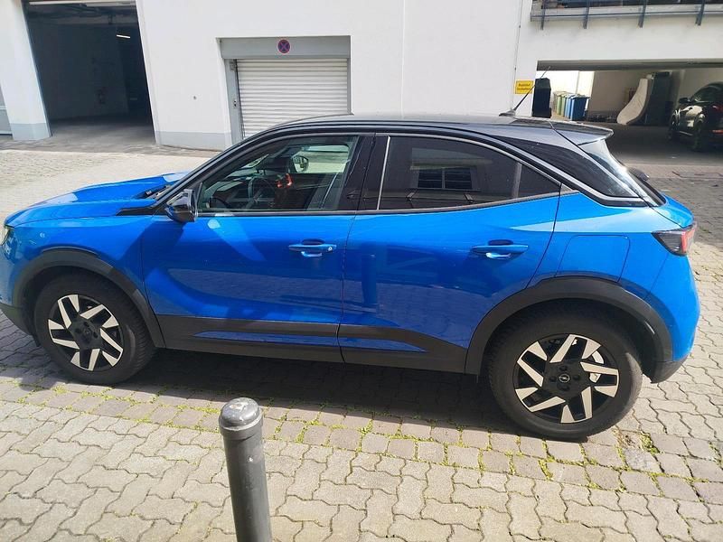 Second-hand Opel Mokka 130 CP (95 kW) 2021 Albastru SUV