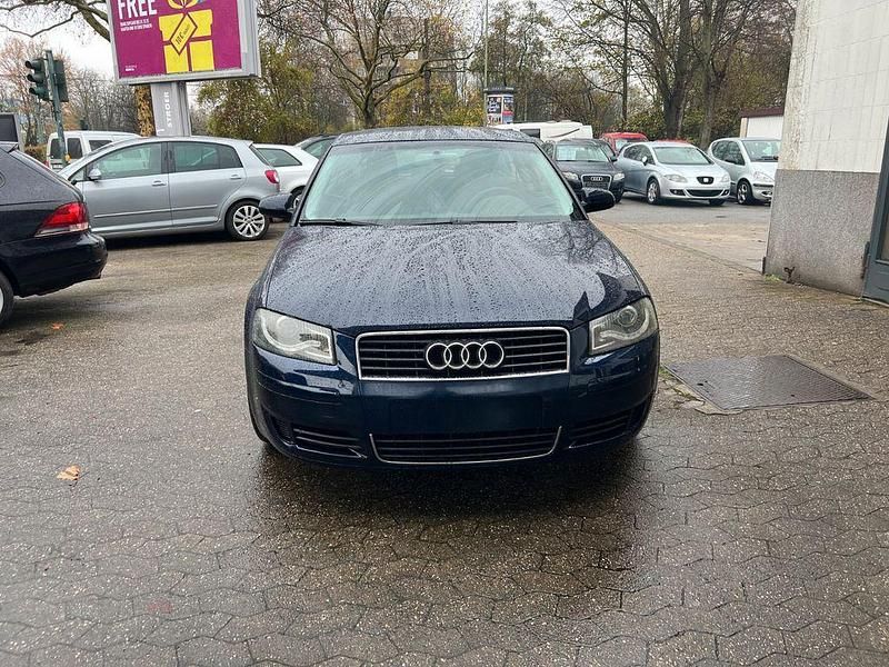 Gebraucht Audi A3 Ambiente 150 PS (110 kW) 2003 Blau Kleinwagen