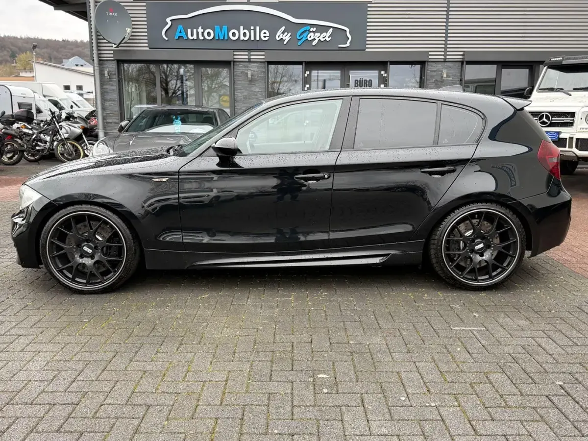 Gebraucht BMW M1 Performance 420 PS (308 kW) 2009 Schwarz Coupé