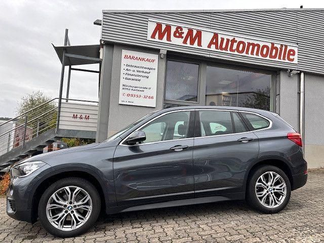 Grau Gebraucht 2019 BMW X1 Advantage SUV | 15.900 € - Bild 1/4