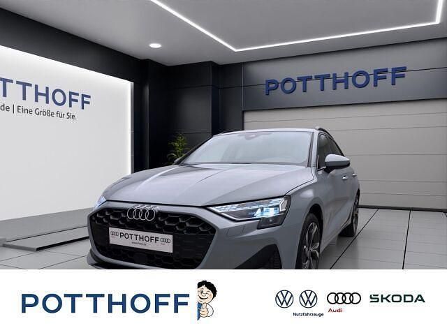 Pfeilgrau perleffekt Gebraucht 2025 Audi A3 Ambiente | 37.450 € - Bild 1/4