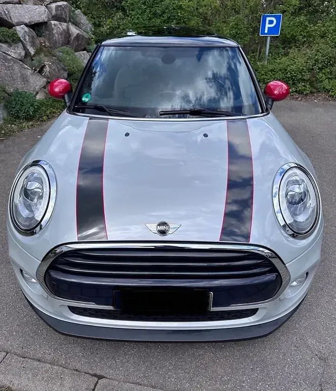 Używany Mini Cooper 136 KM (100 kW) 2016 Srebrny Hatchback
