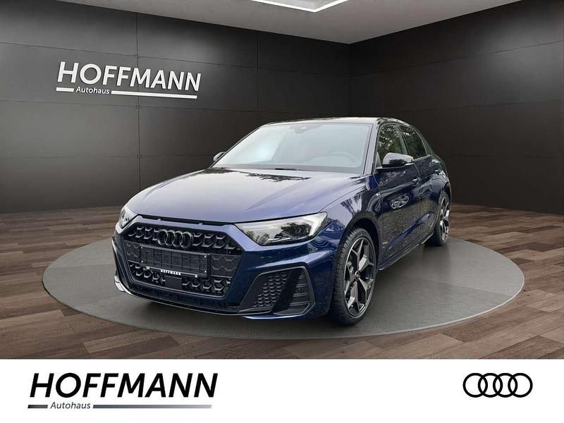 Neu Audi A1 Sportback S-line plus 116 PS (85 kW) 2025 Blau (navarrablau metallic) Kleinwagen