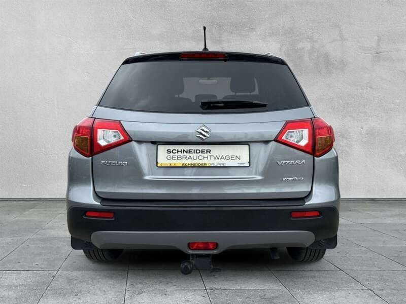 Gebraucht Suzuki Vitara Comfort 120 PS (88 kW) 2017 Grau SUV