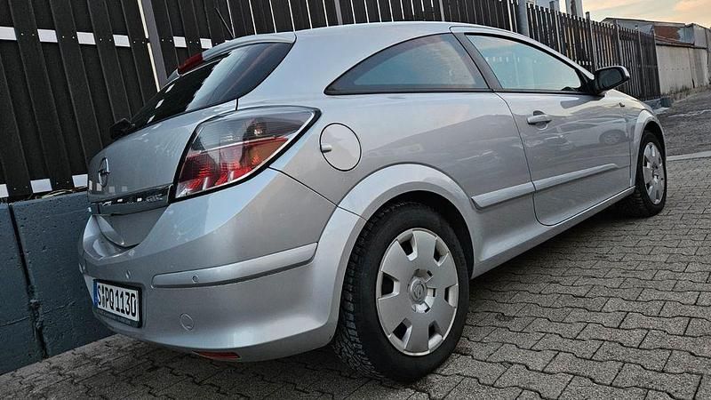 Gebraucht Opel Astra 125 PS (91 kW) 2006 Silber Limousine