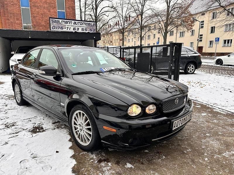 Schwarz Gebraucht 2009 Jaguar X-type Classic Limousine | 4.890 € (Fairer Preis) - Bild 1/4