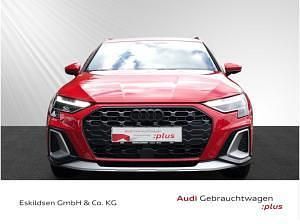 Gebraucht Audi A3 Ambiente 150 PS (110 kW) 2025 Rot Limousine