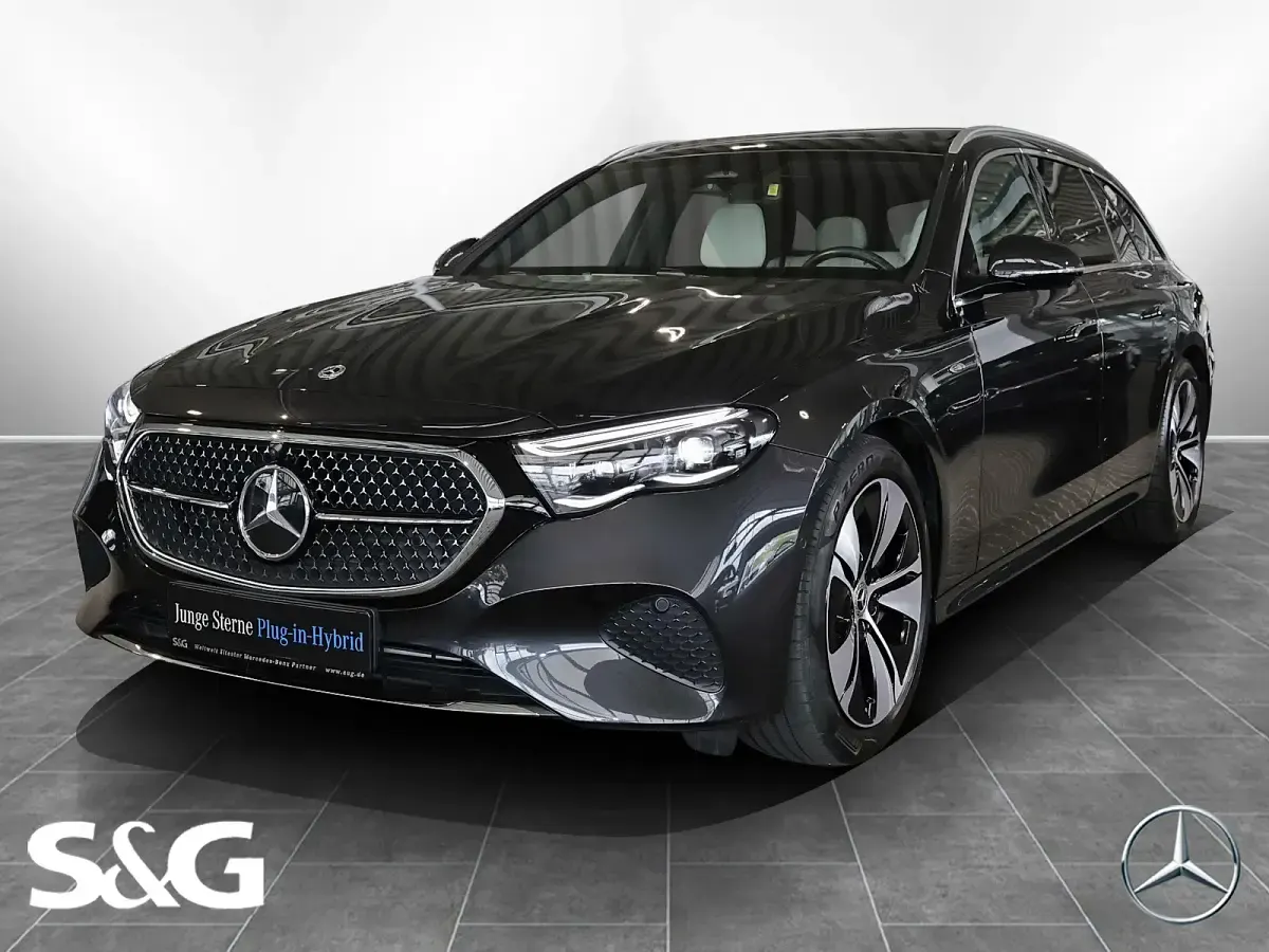 Gebraucht Mercedes E300 Advanced Plus 204 PS (150 kW) 2025 Kombi