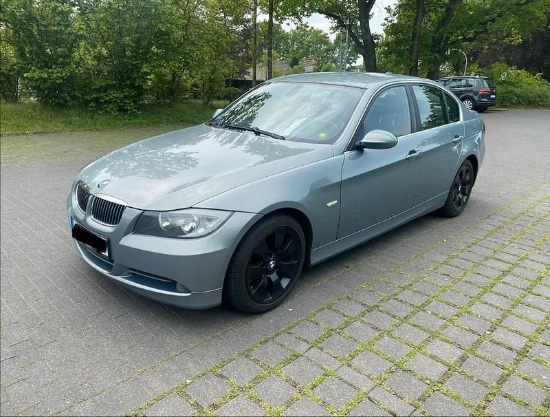 Gebraucht BMW 330 272 PS (200 kW) 2008 Grau Limousine