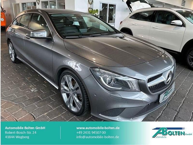Gebraucht Mercedes CLA200 156 PS (114 kW) 2016 Grau Limousine