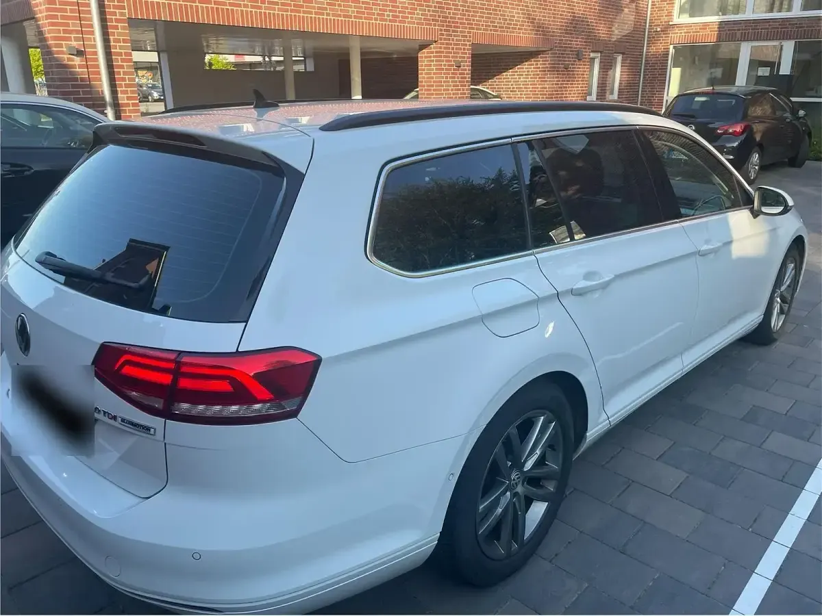 Usata VW Passat 190 CV (139 kW) 2015 Bianco Station wagon