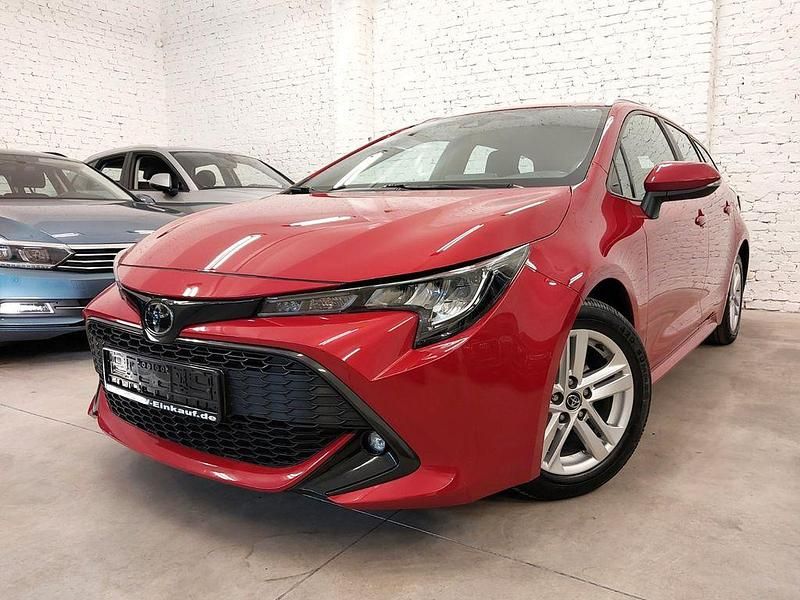 Gebraucht Toyota Corolla Comfort 116 PS (85 kW) 2019 Rot Kombi