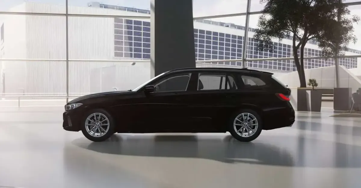 Neu BMW 318 150 PS (110 kW) 2025 Schwarz uni Kombi
