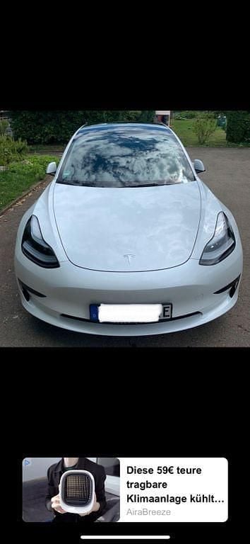 Weiß Gebraucht 2022 Tesla Model 3 RWD Limousine | 31.800 € (Fairer Preis) - Bild 1/4