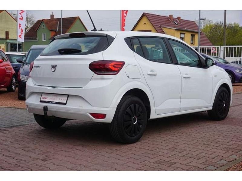 Gebraucht Dacia Sandero Comfort 67 PS (49 kW) 2021 Gletscherweis Kleinwagen