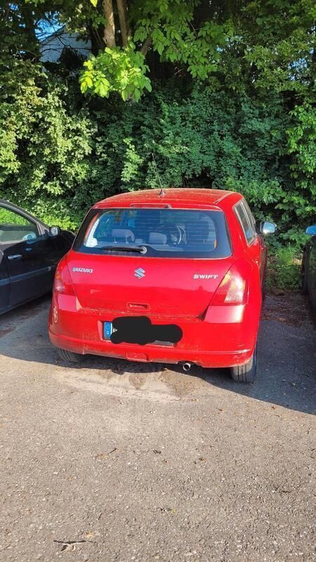 Rot Gebraucht 2008 Suzuki Swift Kleinwagen | 850 € (Superpreis) - Bild 1/2