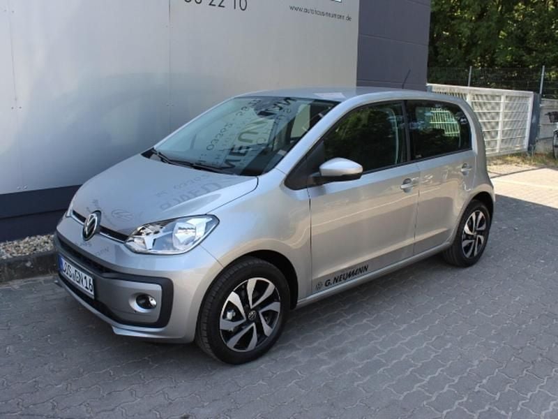 Second-hand VW up! Active 65 CP (47 kW) 2023 Argintiu Hatchback