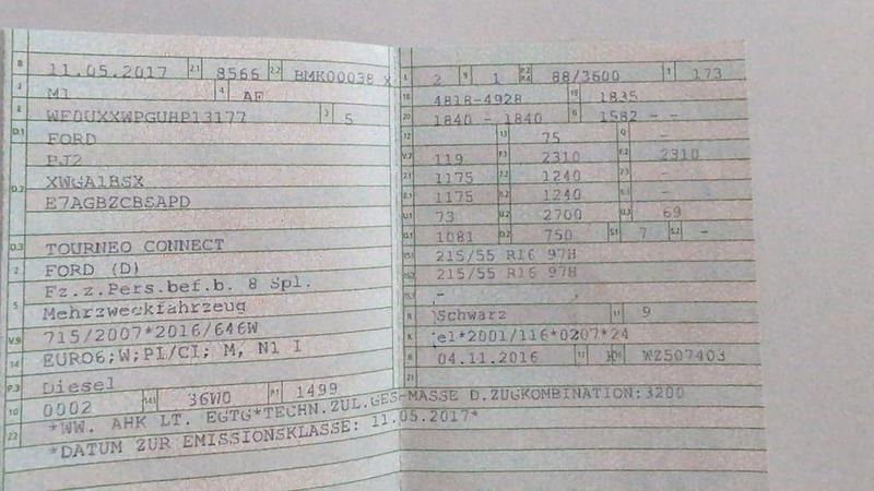 Schwarz Gebraucht 2017 Ford Tourneo Connect Titanium Van / Kleinbus | 15.000 € (Etwas zu teuer) - Bild 1/4