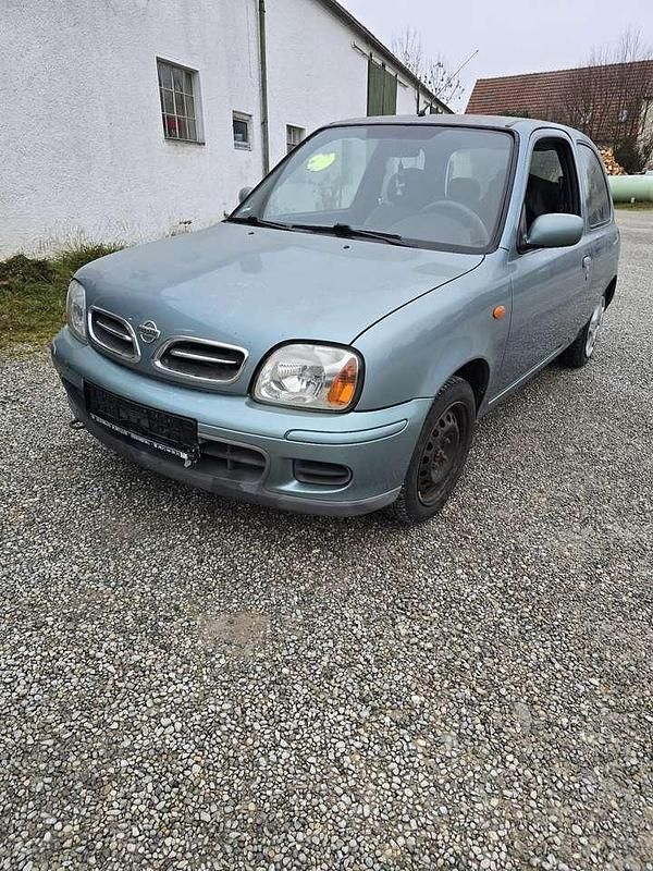 Gebraucht Nissan Micra Comfort 60 PS (44 kW) 2002 Limousine