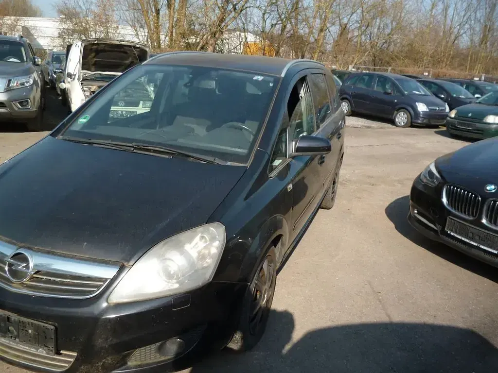 Gebraucht Opel Zafira Innovation 125 PS (91 kW) 2009 Schwarz Van / Kleinbus