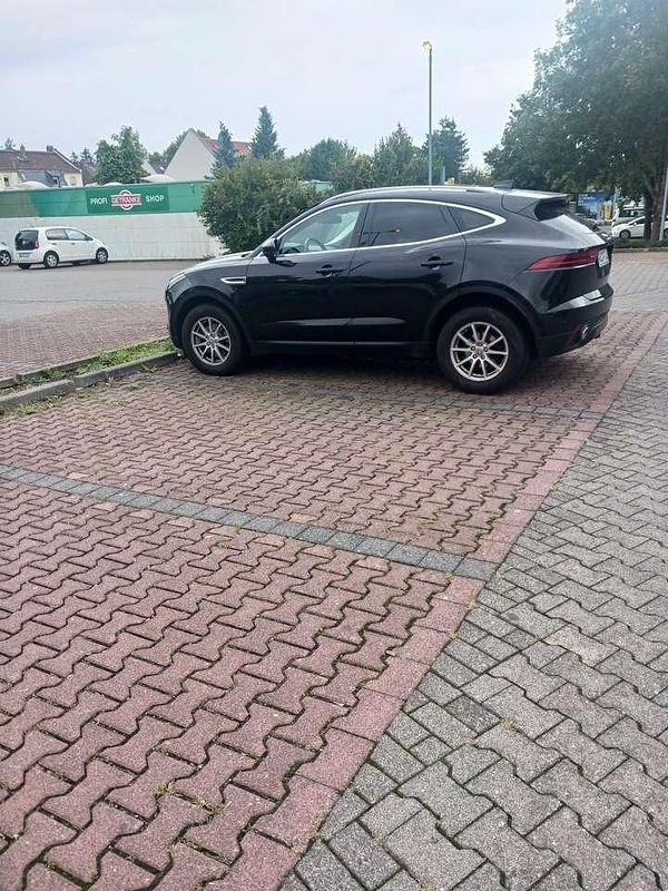 Second-hand Jaguar E-Pace 150 CP (110 kW) 2018 SUV